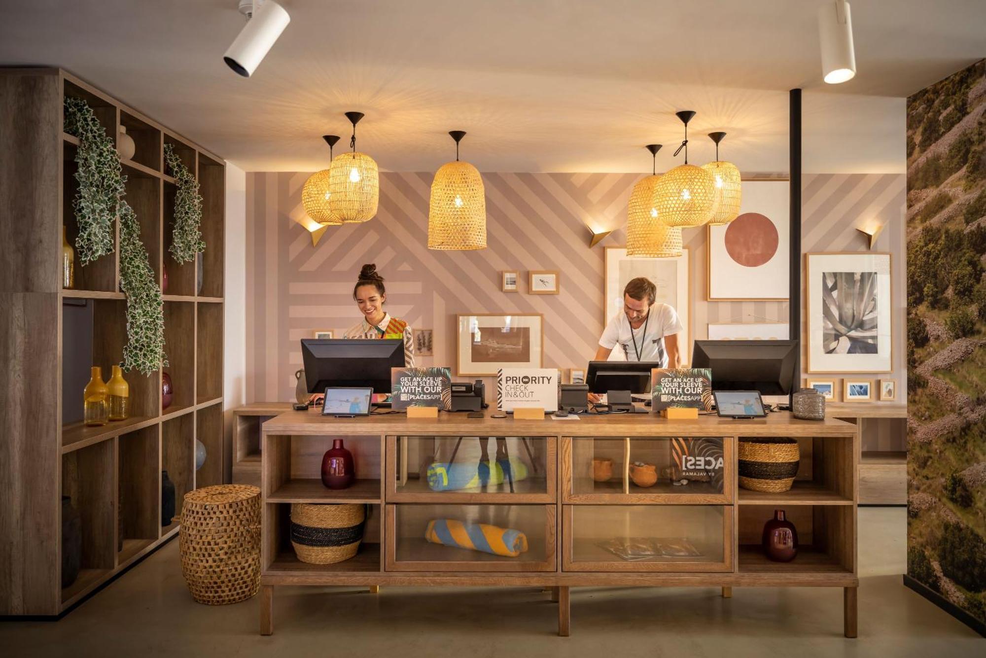 Places Hvar Hotel By Valamar ستاري غراد المظهر الخارجي الصورة